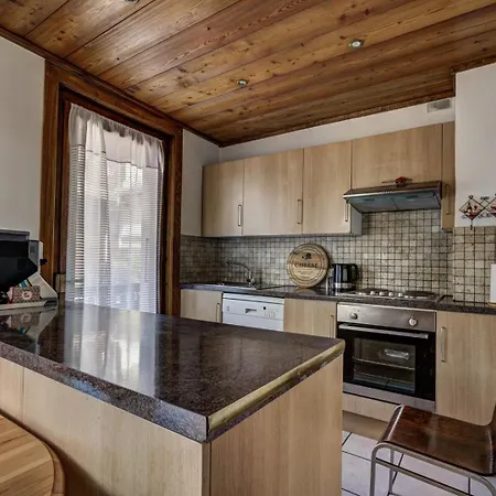 דירה 4br In Chalet Neige - What'app - 0049-1762-5840-693 - For Reservations!